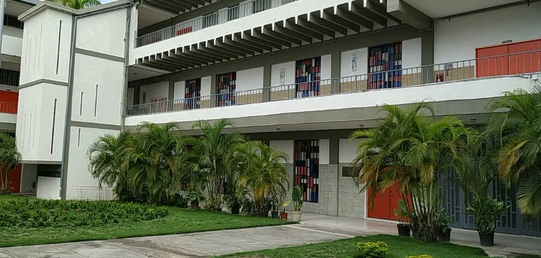 U.E.P. Colegio La Concepción - Image 1